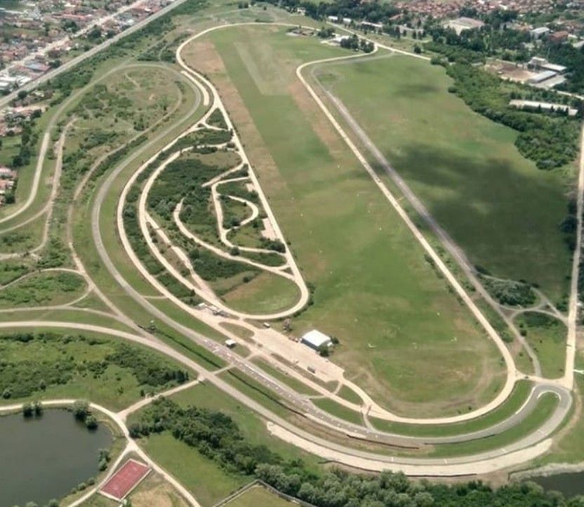 zaluzani_airfield